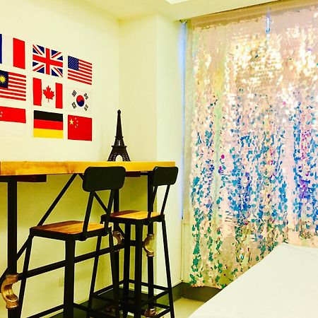 Super Star Hostel New Taipei City Ngoại thất bức ảnh